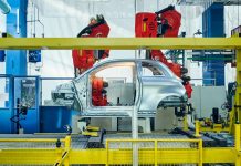 Comau-Technologie für den „New 500“