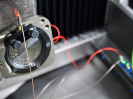 Körperschallsensoren für Inline-Qualitätskontrolle Hufschmied Zerspanungssysteme, Fertigungstechnik