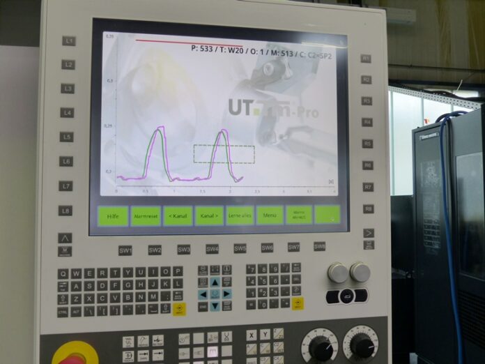 k000_230320_04_uttec