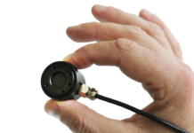 Winziger sechsachsiger Sensor für die Robotik