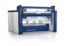 Roboter aus Schwenkbiegemaschine heraus gesteuert