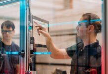 KI-gestützter Assistent optimiert Engineering- und Operations-Abläufe