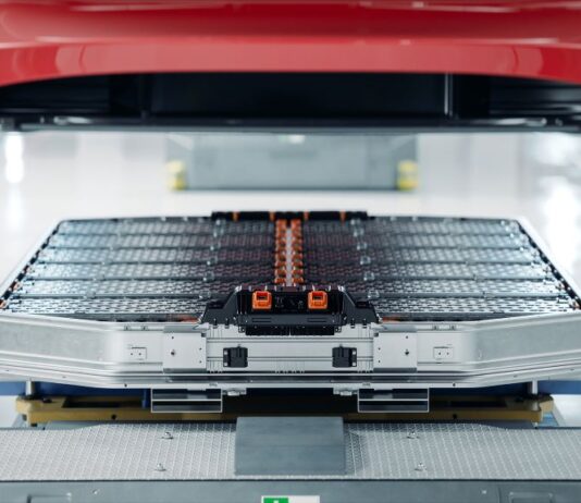 Batteriefertigung gewinnt mit Werkzeug-Beschichtungen