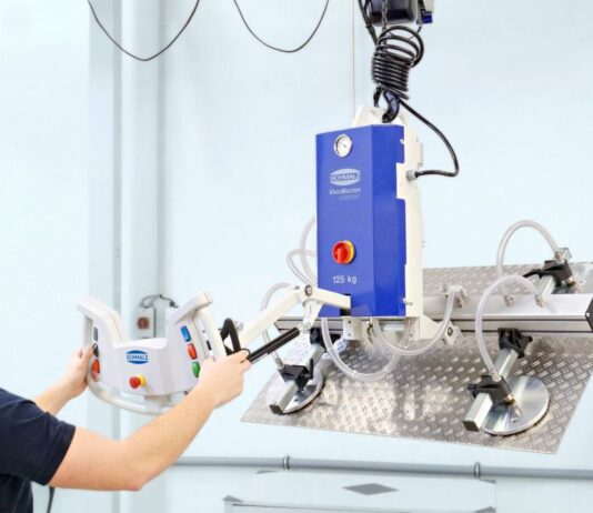 Schmalz automatisiert Blechhandhabung