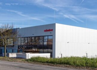 Schreiner Group vergrößert Werk