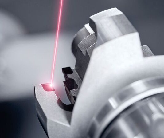 Mit neuester Lasertechnik zur GrindingHub 2026