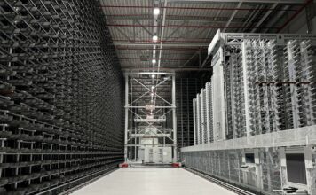 SEW-EURODRIVE setzt auf Automation von KASTO