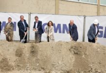 Spatenstich bei GMN