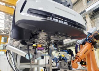 Umsetzung eines hybrid-autonomen Montagesystems
