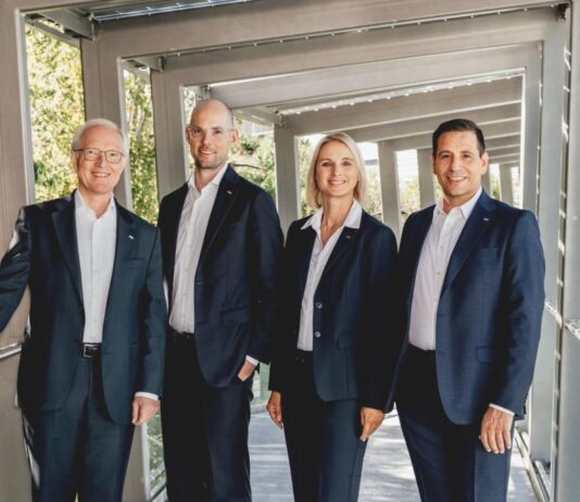 Schmalz verstärkt die Geschäftsführung