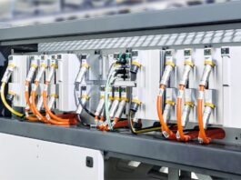 Durchgängige Automatisierung für die Blechbearbeitung